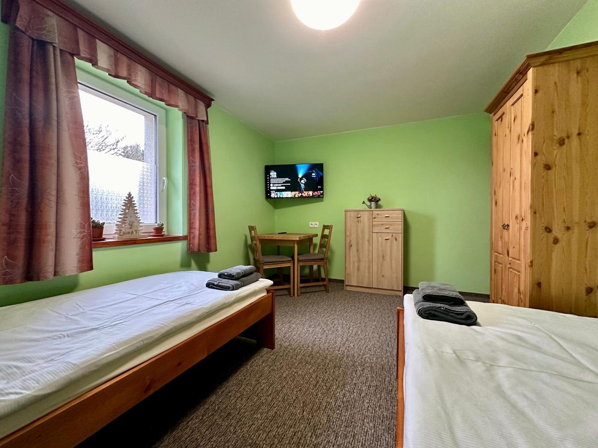 Ubytovani Smrk Nove Mesto pod Smrkem Exterior photo